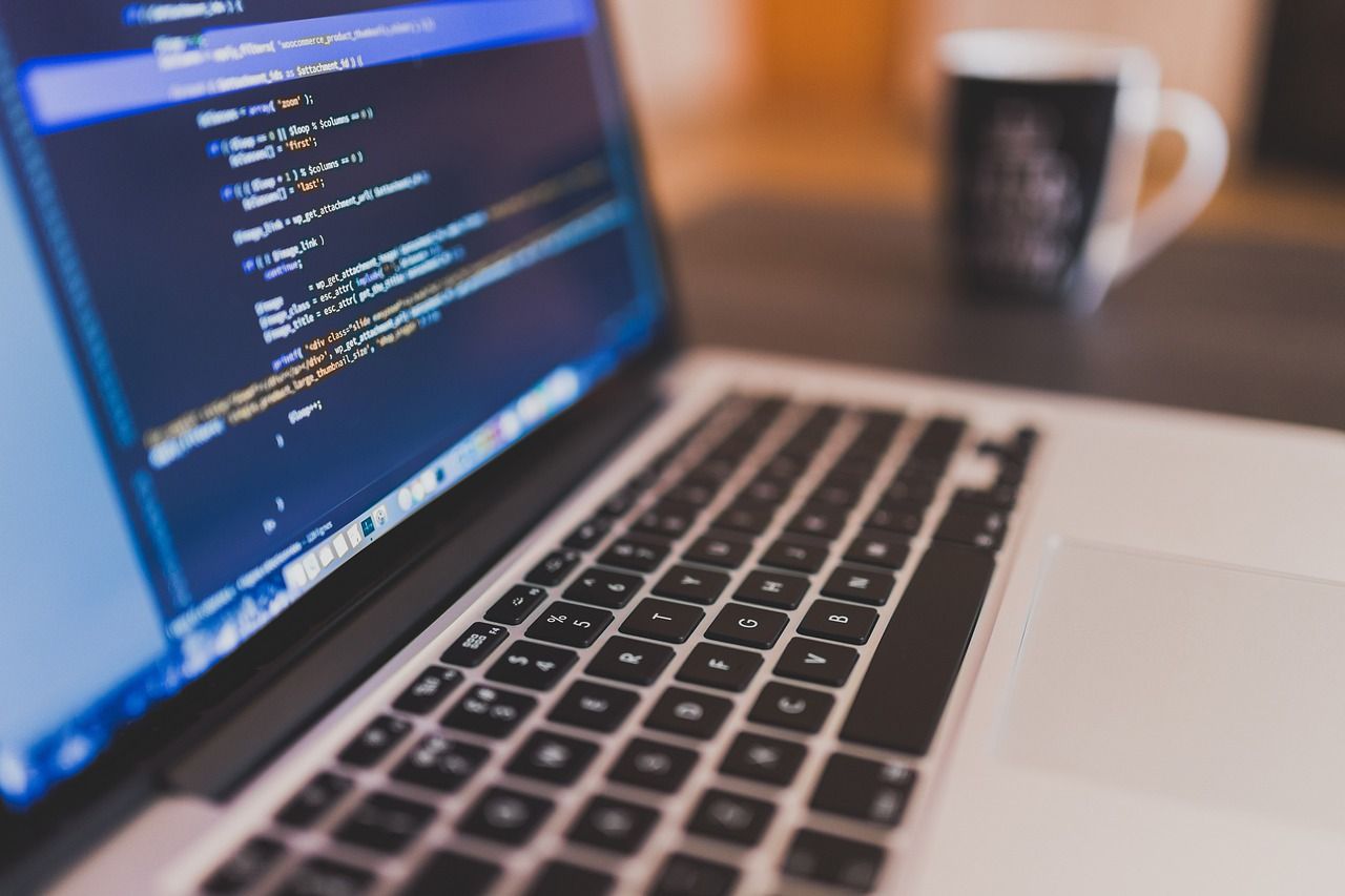 Python, Java czy może C++? Języki programowania dla dzieci na start
